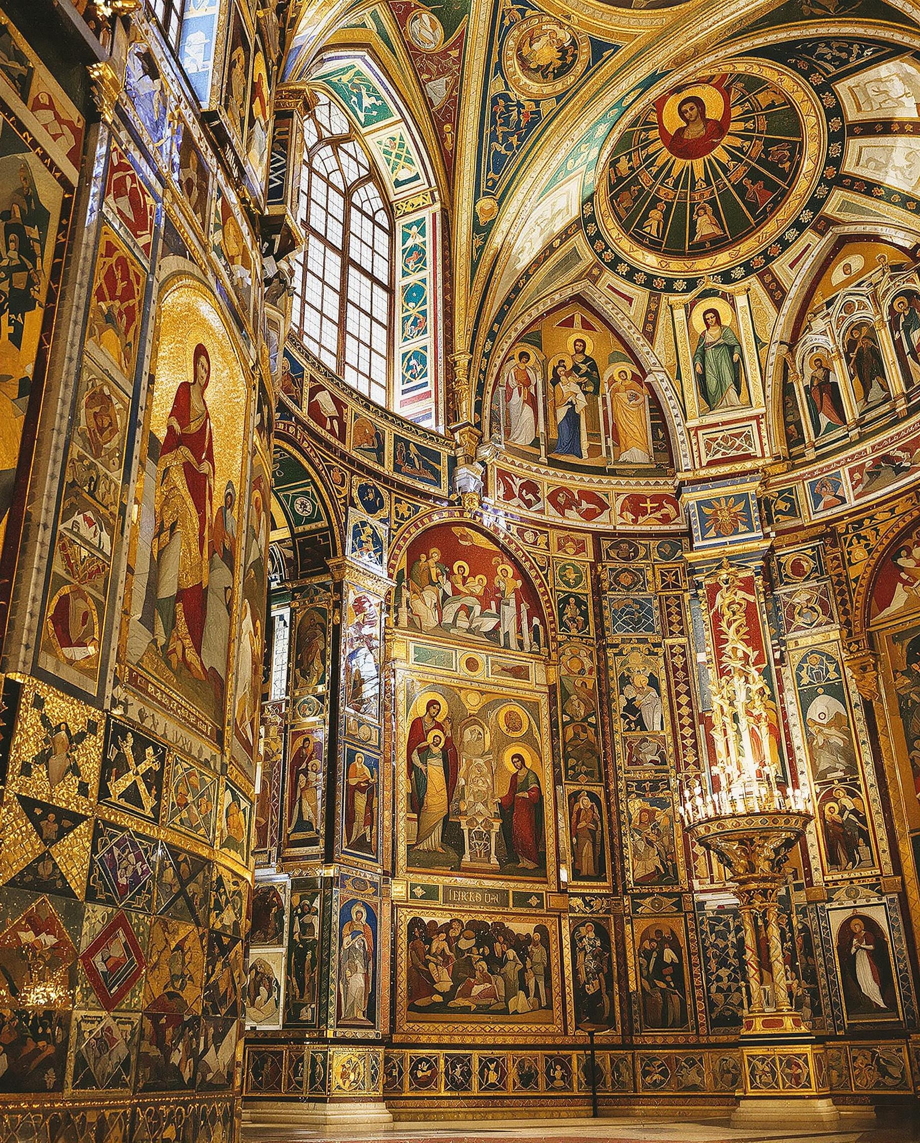 Gros plan mosaïques cosmatesques médiévales Sainte-Marie-du-Trastevere